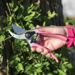 Leonard Pink Traditional Bypass Pruner With Sheath And Belt -Beautiful Garden 1286pcomb 3 1