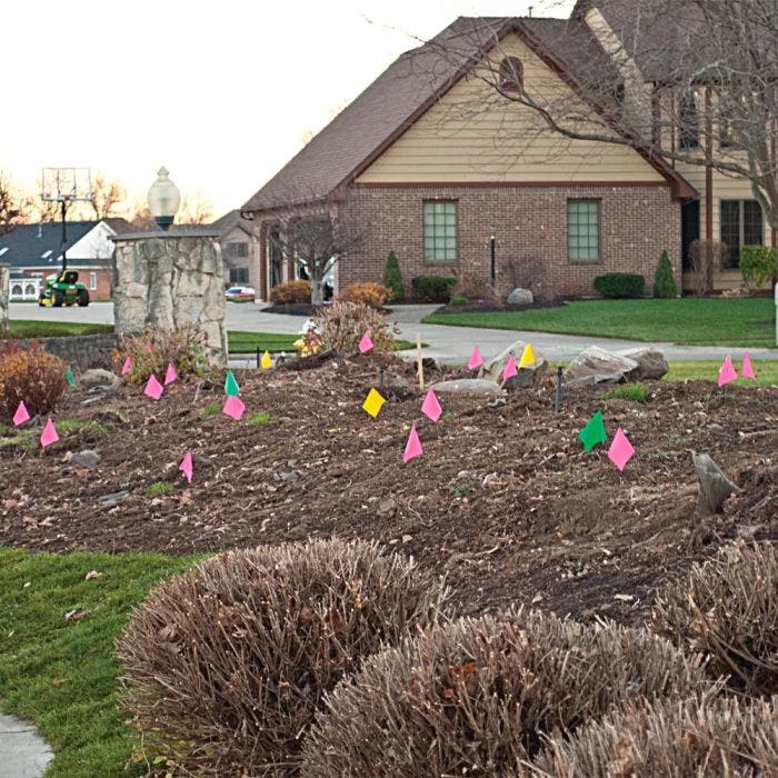 Vinyl Marking Flags, Fluorescent Pink, 3-1/2-Inch X 2-1/2-Inch 2 Vinyl Marking Flags, Fluorescent Pink, 3-1/2-Inch X 2-1/2-Inch - Image 2