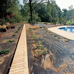 Landscape Fabric Woven 5oz. 8ft X 250ft -Beautiful Garden 825s5 2