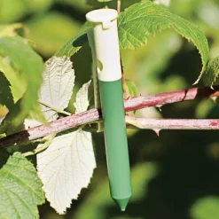 Deer & Rabbit Repellent Garlic Clips, Pack Of 25 -Beautiful Garden garclip 3 1