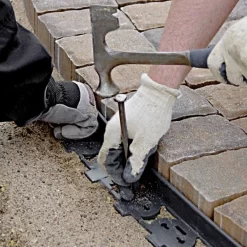 SRW Steel Landscaping Spikes 9 SRW Steel Landscaping Spikes -Beautiful Garden sm10 50 5